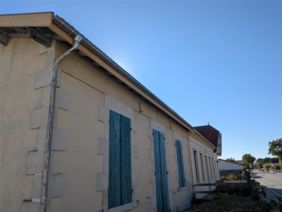 Pose de gouttières par KBM Toiture